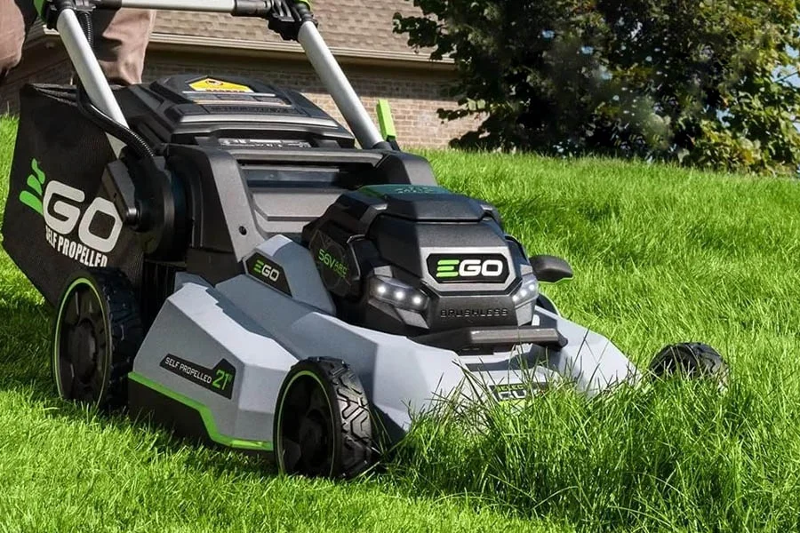 lawns mowers